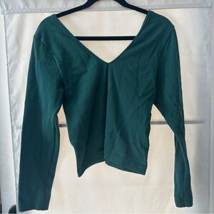 A New Day Emerald Green V-Neck Cropped Ribbed Women's Top